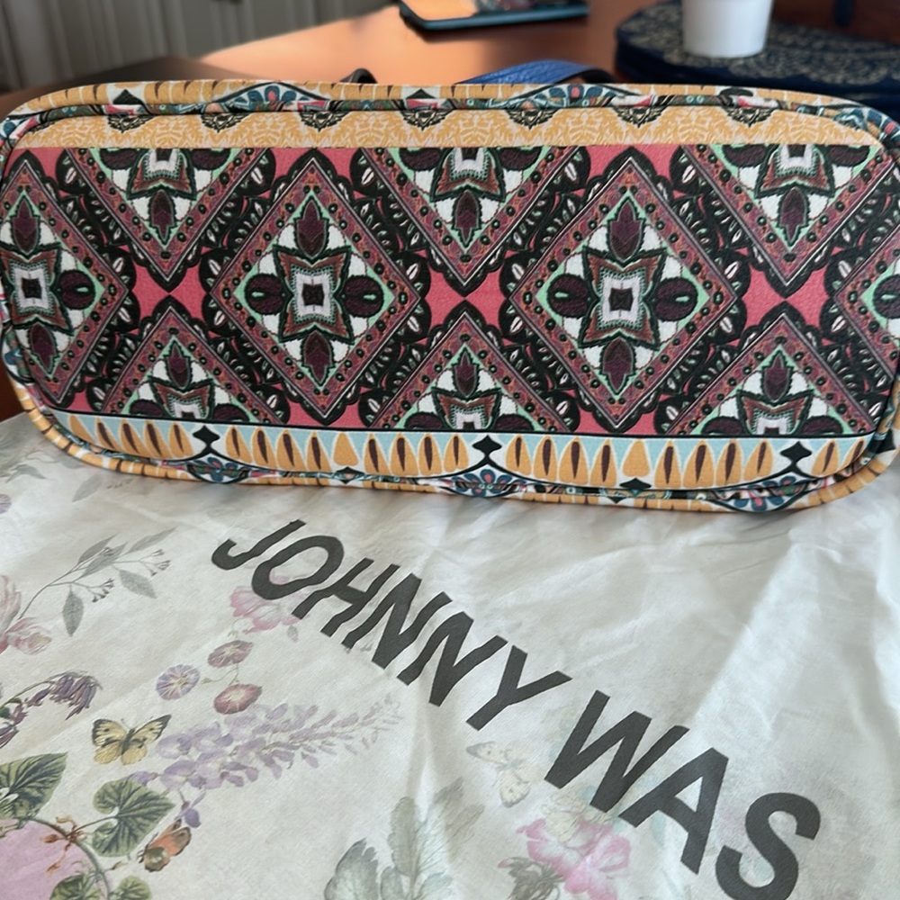 Johnny Was Multicolor Tote Bag with Blue Pouch - Picture 6 of 8